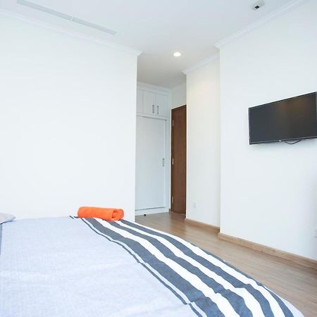 Your Home @Vinhome Central Park Ho Chi Minh City Exterior photo